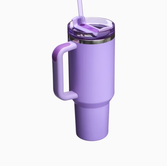 Stanley X Olivia Rodrigo Tumbler - Picture 2 of 5